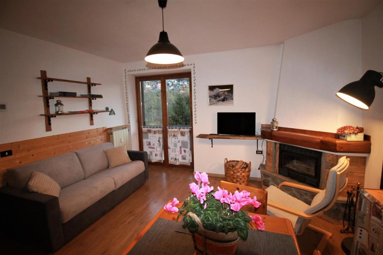 Ca Pizzo Scalino Apartment Chiesa in Valmalenco Bagian luar foto