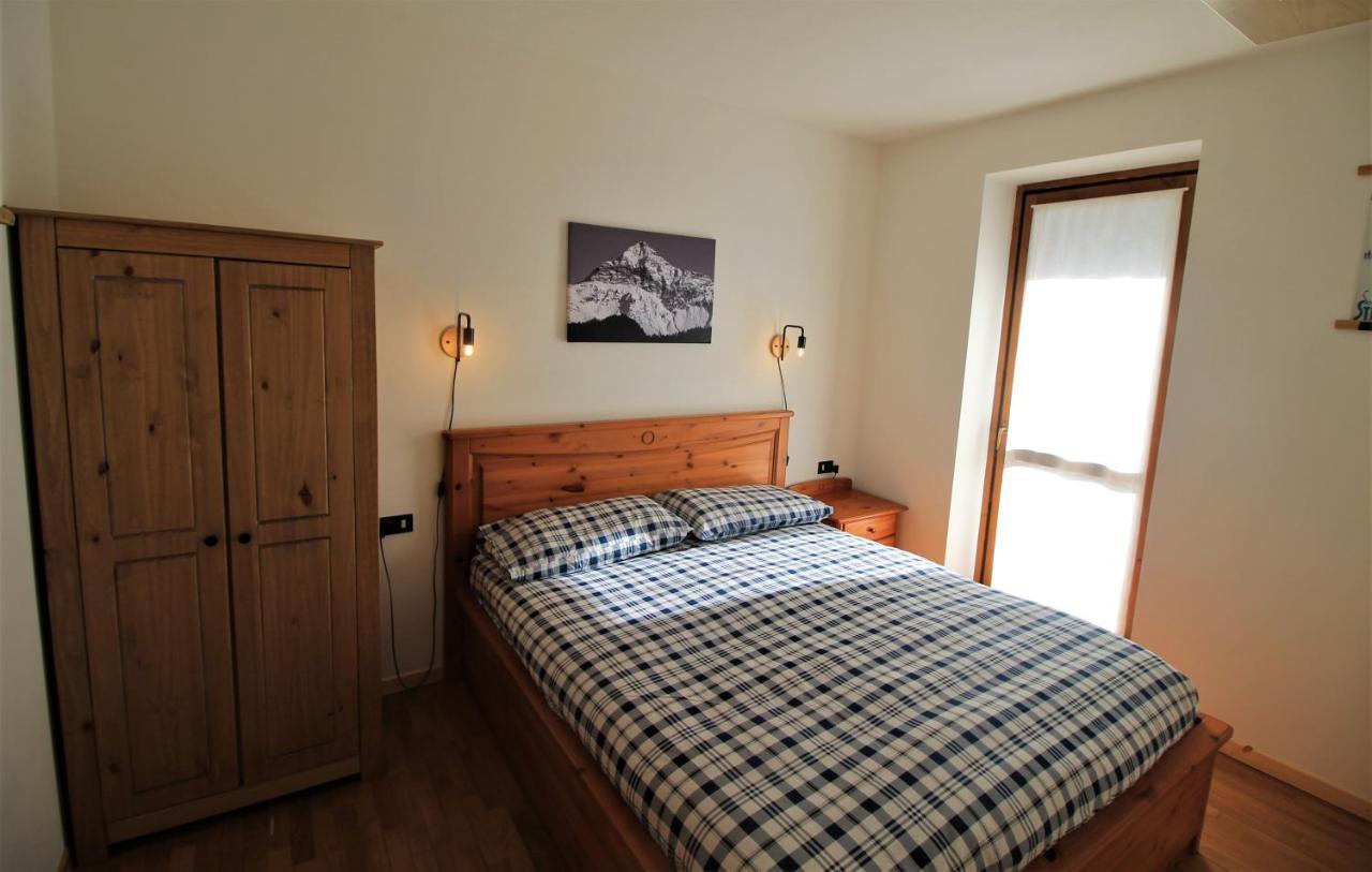 Ca Pizzo Scalino Apartment Chiesa in Valmalenco Bagian luar foto