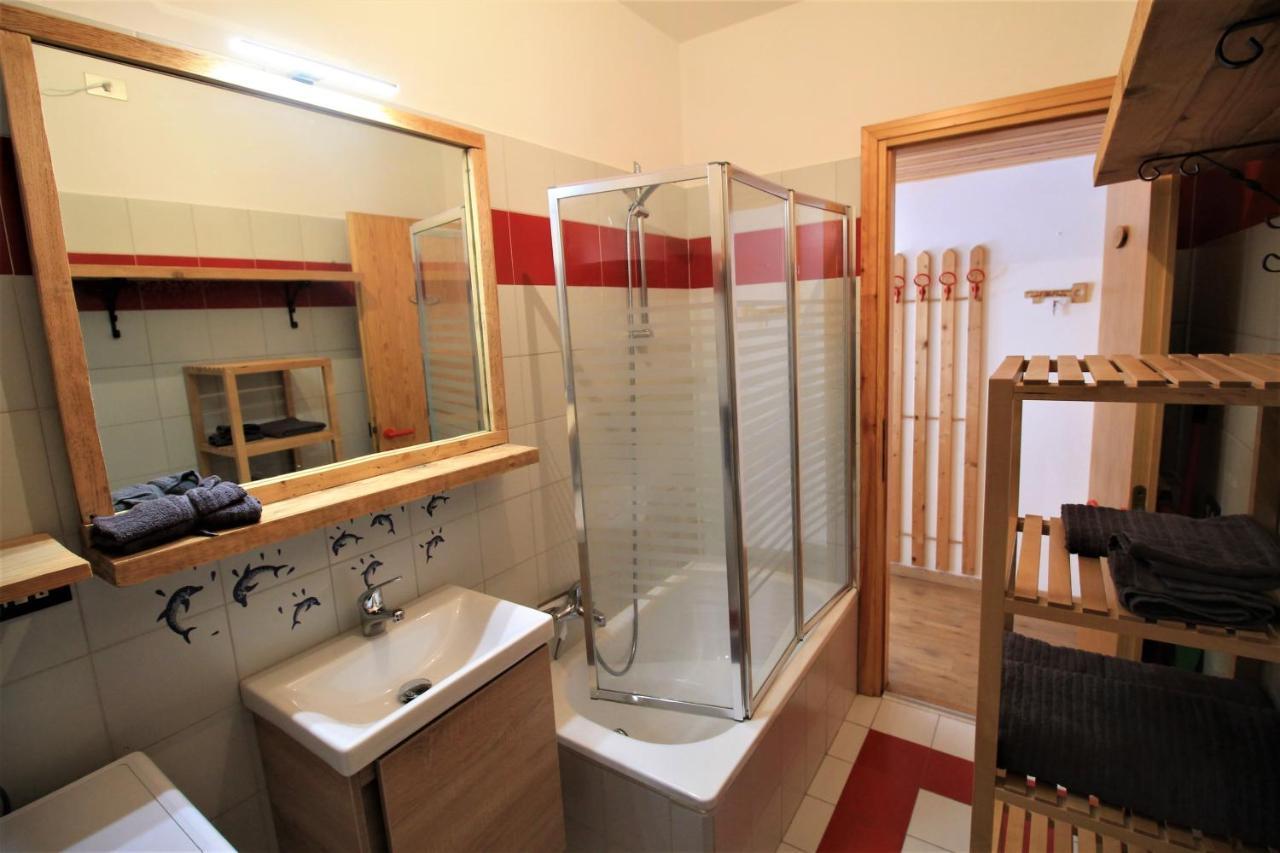 Ca Pizzo Scalino Apartment Chiesa in Valmalenco Bagian luar foto